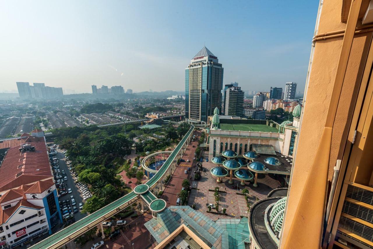 Resort Suites @ Sunway Pyramid & Sunway Lagoon Petaling Jaya Exterior photo
